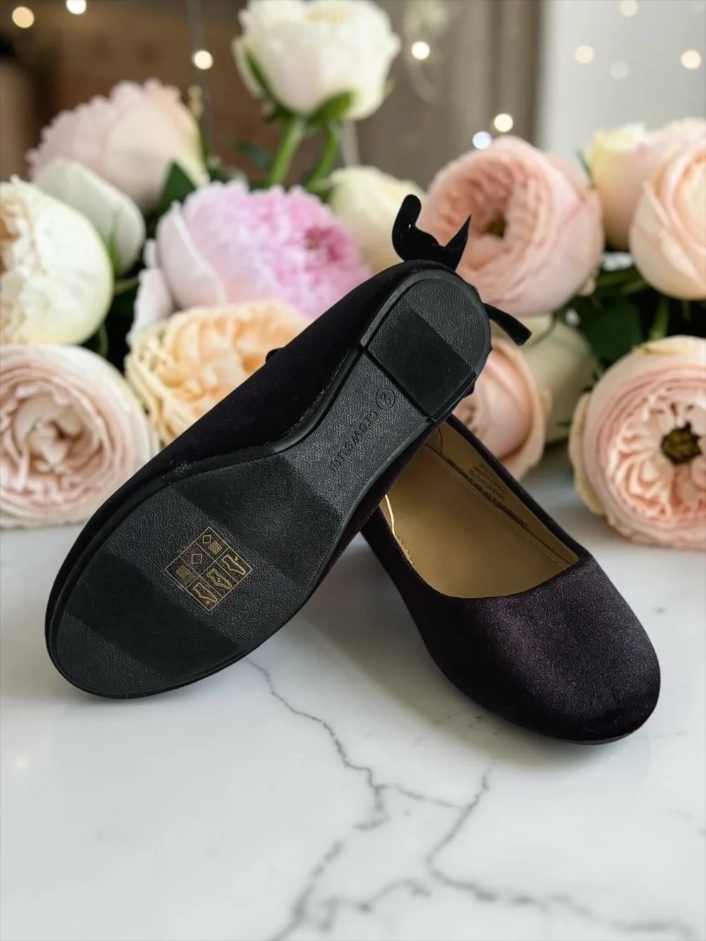 Crewcuts Little Girls Black Velvet Bow Ballet Flats Size 2